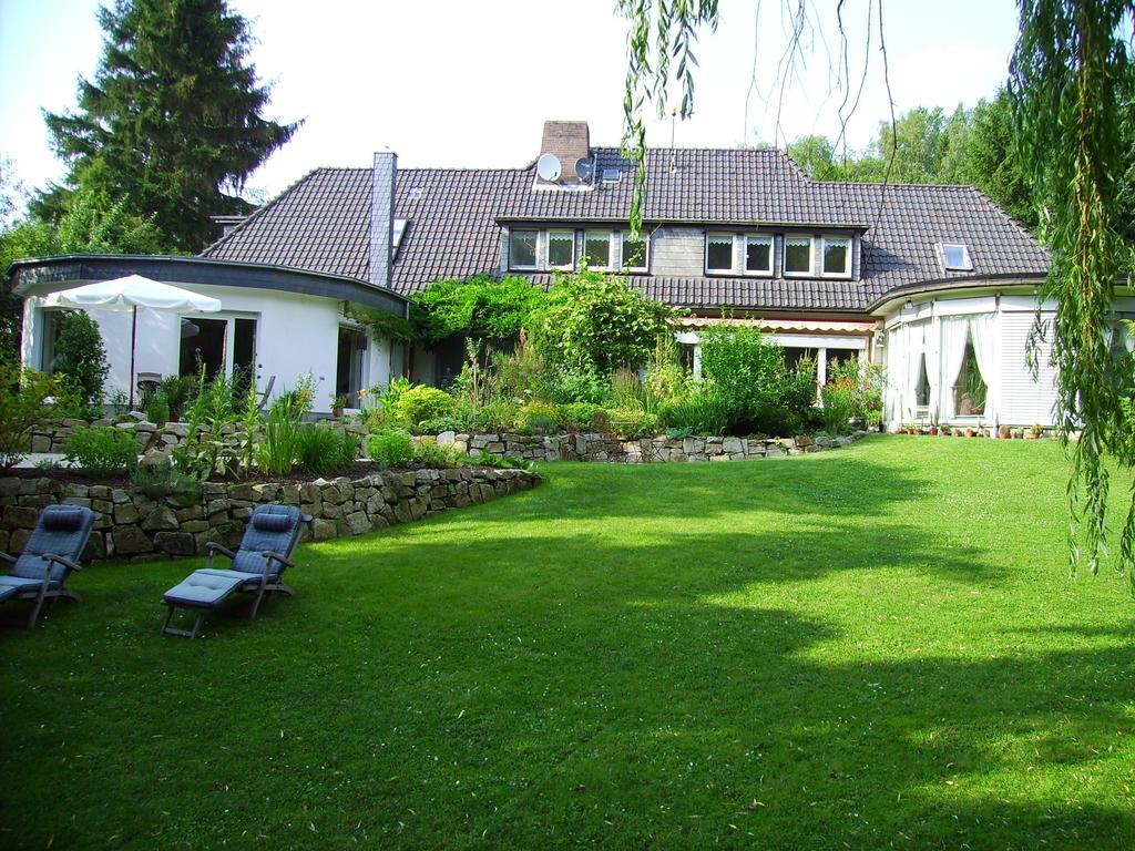 Gaestehaus Villa Kreativ Susanne Lay Бад-Мюндер-ам-Дайстер Экстерьер фото